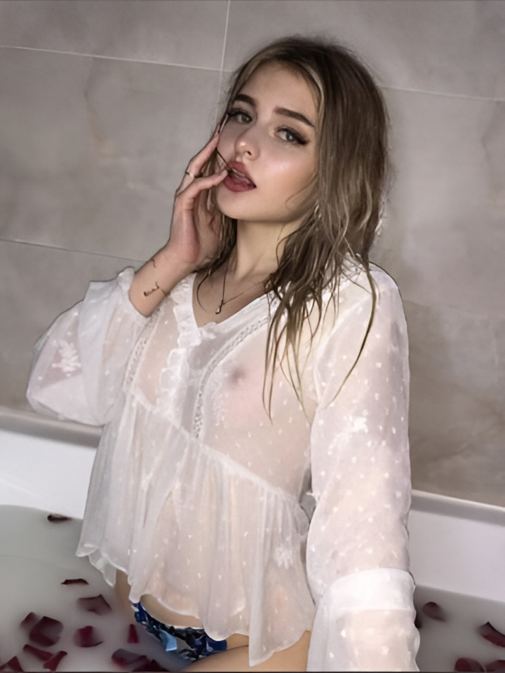 Ида привлекальеная девушка из Мегиона цена от 1500 руб