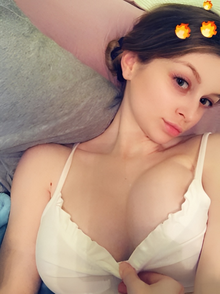 Катенька привлекальеная девушка из Мегиона цена от 10000 руб