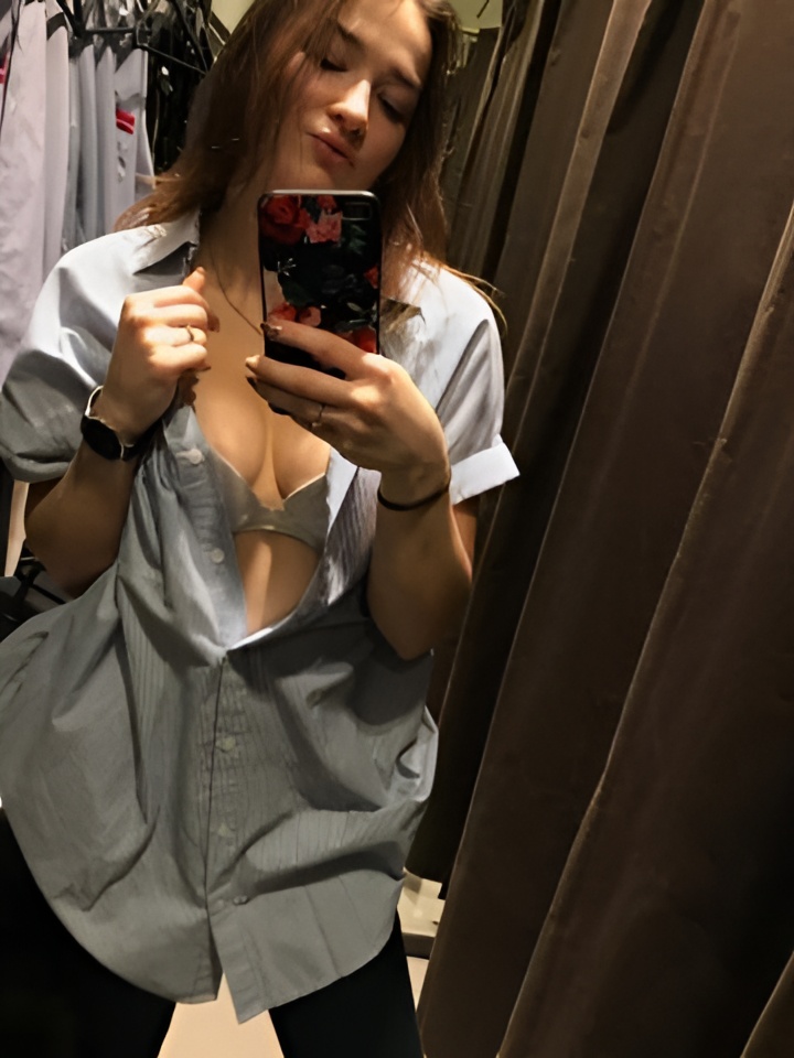 Индивидуалка Олечка, доступна для личного знакомства от 4000 руб