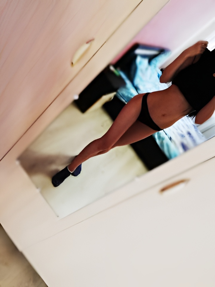 Индивидуалка Устина, доступна для личного знакомства от 10000 руб