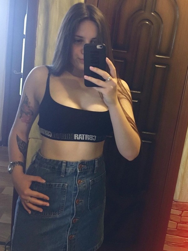 Рада привлекательная девушка из Мегиона цена от 2000 руб