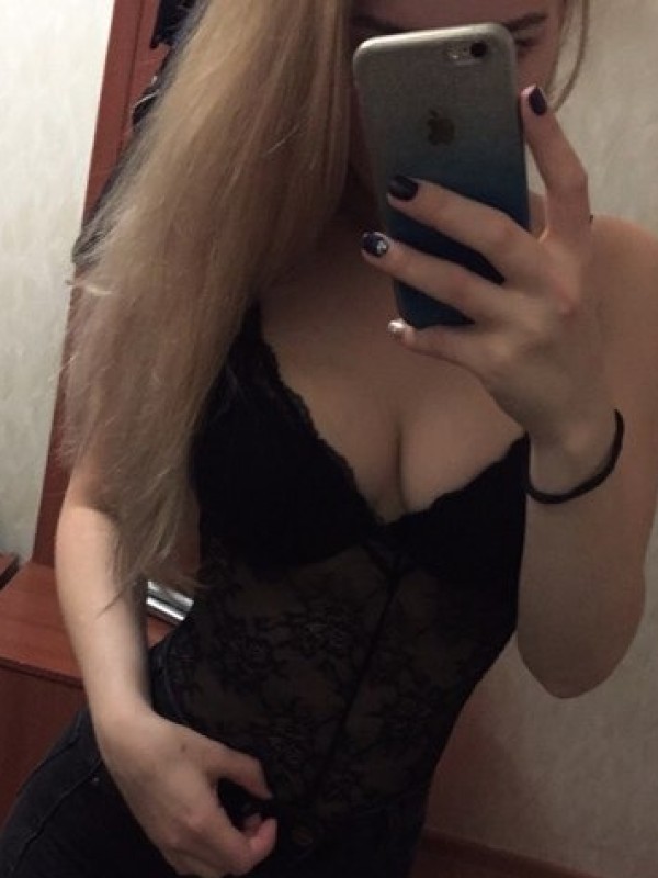 Алиска привлекательная девушка из Мегиона цена от 3000 руб