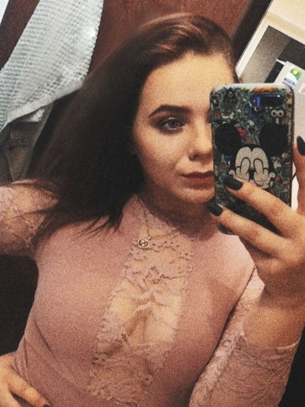 Карина привлекательная девушка из Мегиона цена от 3500 руб