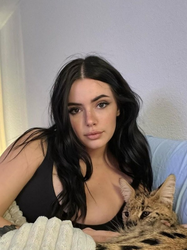 Тонечка привлекательная девушка из Мегиона цена от 3000 руб